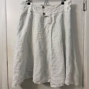 Elegant White Women's Skirt